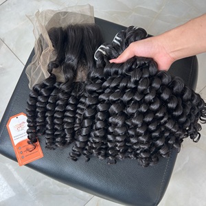 Tendance chaude cheveux bouclés Extensions de cheveux humains vietnamiens profondément bouclés pour les femmes noires Cheveux cuticules alignés - Product Image 4