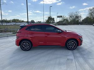 Offre Spéciale : Hyundai Kona FWD 2023 d'occasion - Prêt à être expédié - Product Image 4
