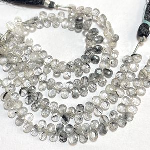 Cuentas de Briolette con forma de pera y almendra facetadas de rutilo negro natural calibradas para la fabricación de joyas - Product Image 2