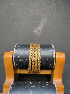 Bracelets de vente en gros avec bracelets faits à la main de forme ronde plaquée or 22CT à vendre par les exportateurs - Product Image 3