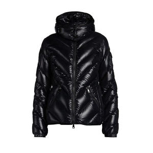 Blouson matelassé noir de haute qualité pour homme, pour temps froid, col montant avec logo frontal, manteau d'hiver pour homme, OEM disponible - Product Image 1