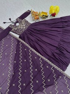 Hermoso Vestido largo de fiesta y Dupatta - Product Image 2