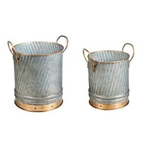 Bac à fleurs galvanisé de style industriel pour parterres de fleurs en extérieur verdure intérieure ou idées de décoration florale pour événements - Product Image 2