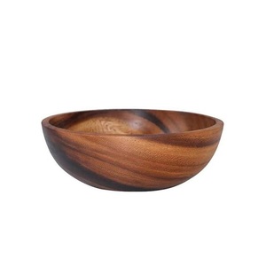 Bol de service en bois pur de couleur naturelle d'une seule pièce de conception durable pour la restauration et le service dans les hôtels - Product Image 1