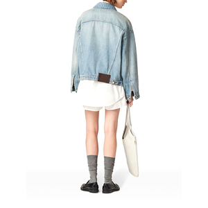 Venta al por mayor personalizado mujer Casual Tops cortos abrigo mujer azul manga larga chaquetas de mezclilla de talla grande personalizado para el servicio del OEM - Product Image 3