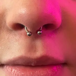 Piercing de titanio con barra curvada, joyería para tabique nasal