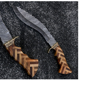 Couteaux de chasse en acier D2 faits à la main personnalisés avec manche en bois couteau Bowie poli avec gaine en cuir. - Product Image 2