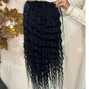 Perruques de trame de génie naturel indien brut bouclé non transformé à cuticule alignée pour les femmes noires tissant des cheveux humains - Product Image 1