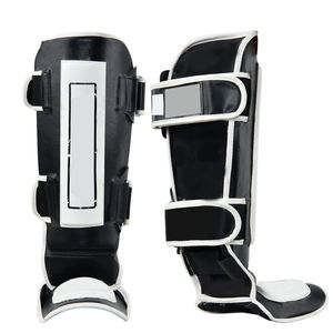 Espinillera de boxeo, protector de escalón, superventas, espinilleras suaves de fútbol personalizadas para fútbol, espinilleras protectoras deportivas, protector de escalón OEM - Product Image 1