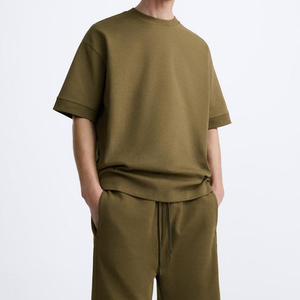 Ensemble de vêtements décontractés pour garçons 2Pcs Short en coton doux Motif imprimé respirant et à séchage rapide Fabriqué au Pakistan pour l'été - Product Image 5