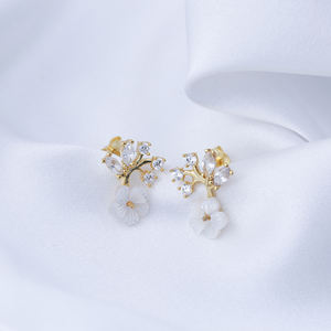 Dainty fleur Style boucles d'oreilles femmes à la mode en gros turc 925 bijoux en argent Sterling - Product Image 4