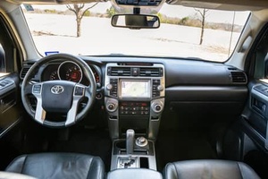 2011 IV RONNER SUV Turbo Engine Auto matic Leather Seats <b>Panoramic</b> Sunroof LED Headlights - Product Image 4