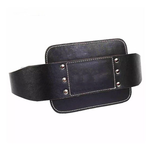 Cinturón de Cuero de Primera Calidad para Dominadas, Flexiones y Entrenamiento de Fuerza con Pesas, Ajustable, con Cadena de Acero Resistente - Product Image 6