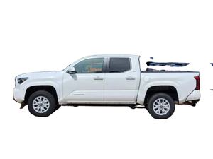 Camioneta Doble Cabina 4x4 Mediana 2025 con Faros de Xenón, Suspensión Todoterreno, Caja de Cambios Automática, R17, Asientos de Cuero Oscuro Izquierdos - Product Image 6