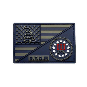 Nouvelle étiquette en PVC à la mode 3D Logo en caoutchouc fournisseur Patches en caoutchouc de transfert de chaleur personnalisés Badge en silicone pour vêtements - Product Image 3