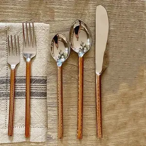 Goodt, cucharas de té y café, tenedor para pasteles, cuchillos para mantequilla, juego de cubiertos con asas acrílicas, cubiertos de acero inoxidable para hoteles - Product Image 3