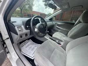 2013 Toyota Corolla Le - Product Image 5