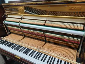 Piano Vertical Kawai K48 de 88 Teclas con Teclado Contrapesado de Madera Sólida, Estilo Clásico, Piano Acústico de Piso - Product Image 5