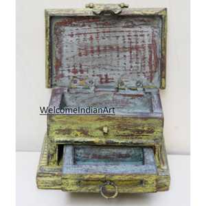 Caja de almacenamiento decorativa pequeña de madera pintada a mano para envolver o exhibir regalos - Product Image 2