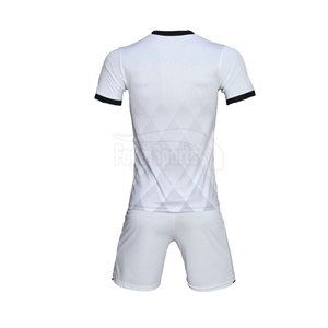 Uniforme de Fútbol Deportivo de Fabricación Propia, Color Personalizado, Alta Calidad, 100% Poliéster, Transpirable, Secado Rápido, Logotipo Personalizado - Product Image 2