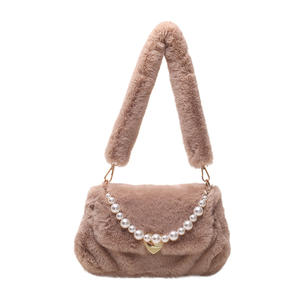 Sac à main élégant et moelleux pour les aisselles, pochette en peluche pour filles et femmes, automne et hiver - Product Image 3