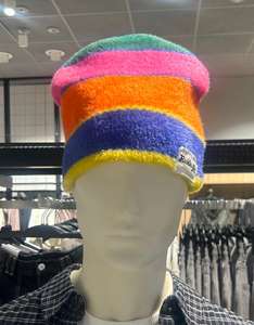 Gorro de mohair con parche bordado desgastado 100% lana cambio rápido y precios bajos todos los colores de Tansy Industry - Product Image 1