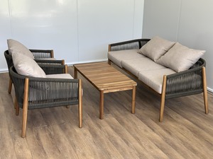 Juego minimalista de sofás convertibles de madera para salas de estar al aire libre, cojines suaves para apartamentos u hoteles - Product Image 2