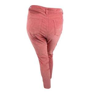 Pantaloni Lexington in velluto a coste da donna Charter Club, a vita alta, anti-piega, con stampa animalier, colore rosa, taglia 8 - Product Image 2