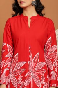 ชุดลำลองสองชิ้นสีแดงลายดอกไม้สำหรับผู้หญิงชุดเสื้อผ้าลำลองพร้อมกางเกงสไตล์ตะวันตกสำหรับวันหยุดขายส่ง - Product Image 4