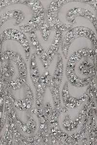 Exquisito Vestido de Noche de Gasa con Cuentas y Cuello Redondo, Manga Larga, Hasta la Rodilla, Elegante, para Fiesta, Color Gris, con Flecos - Product Image 2