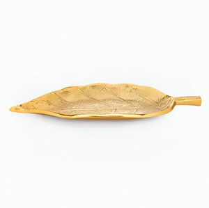 Plato en forma de hoja de Metal hecho a mano personalizado con acabado dorado para bandeja para servir comida plato de Picnic al aire libre a bajo precio - Product Image 4