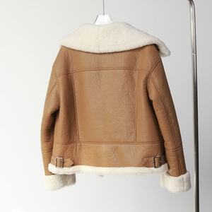 Chaqueta de Cuero de Alta Calidad para Mujer, Estilo Motociclista, Forro de Piel de Oveja Sintética Marrón, Chaqueta de Invierno con Forro de Piel de Oveja Genuina - Product Image 2