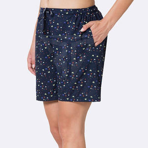 Shorts blancs pour femmes, taille élastique, légers, extensibles, 100% coton, tissu polaire respirant, fermeture à cordon, décontractés, unis - Product Image 2