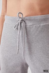 กางเกงจ็อกเกอร์สีดำพรีเมี่ยมสำหรับผู้หญิงผ้าคอตตอนขนาดใหญ่ออกแบบได้ตามต้องการเทรนด์คุณภาพ2024 - Product Image 4