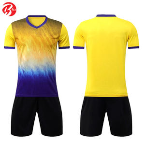 Vêtements de sport d'entraînement sublimés de meilleure qualité Maillot de football de dernière conception Chemises de football Vêtements uniformes personnalisés - Product Image 6