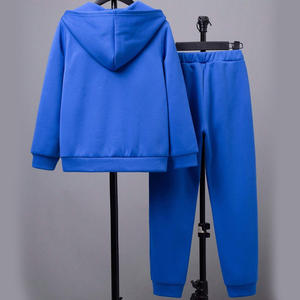 Survêtements pour enfants à usure rapide de haute qualité, vente à chaud des modèles les plus demandés, survêtements pour enfants à faible taux léger et tendance - Product Image 2