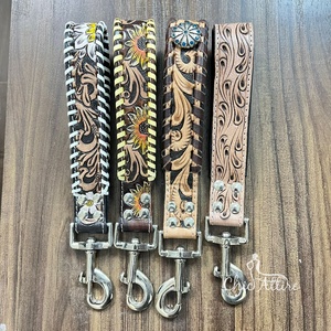 2025 meilleure vente en cuir repoussé à la main motif tournesol plomb de trafic de haute qualité en cuir véritable chien conduit pour le contrôle de la formation - Product Image 1