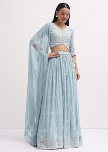 Lehenga en Georgette Semi-Couture Élégant avec Travail de Séquence et de Broderie Choli Non Cousu et Dupatta Brodé Occasions Spéciales - Product Image 3