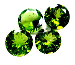 เพอริดอทสีเขียวธรรมชาติทรงกลมขนาด 10 มม. อัญมณีหลวมสำหรับทำเครื่องประดับ หินธรรมชาติ 100% ขายส่งแบบ OEM - Product Image 3
