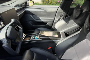 Vehículo Usado a Precio Accesible - Volante a la Izquierda |   Volante a la derecha |   2023 P O R S C H E TAYCAN GTS SPORT TURISMO - Product Image 5