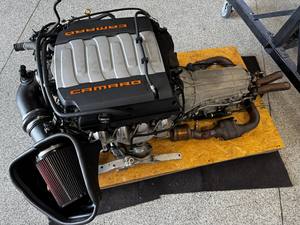 Camaro SS 6.2 LT1 d'occasion 2017, transmission automatique à 8 vitesses, 55 000 km, moteur d'origine, garantie OEM de 3 ans, États-Unis - Product Image 2