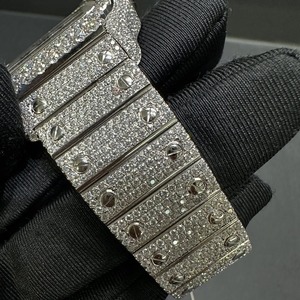 นาฬิกาโมอิสซาไนต์หรูหราสำหรับผู้ชาย ระดับ VVS ดีไซน์ฮิปฮอป แฟชั่นสแตนเลสสตีล ออกแบบเองได้ ระบบควอตซ์ ขายส่งเครื่องประดับ - Product Image 2