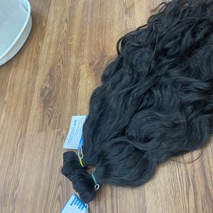 Extensiones de cabello ondulado natural de tendencia caliente Cabello humano vietnamita sin procesar de alta calidad Sin desprendimiento Sin enredos - Product Image 5