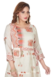 Robe Kurti longue ethnique indienne pour femme Flair blanc imprimé Sexy costume de Style pakistanais pour mariages et fêtes-numéro de modèle fantaisie - Product Image 5