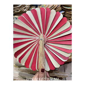 Abanico de Hoja de Palma Vietnamita Hecho a Mano, Tejido Artesanal Tradicional para Decoración de Paredes Tropicales y Estilo de Vida - Product Image 3