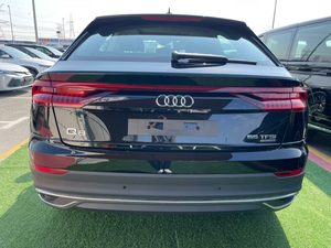<span class=keywords><strong>Audi</strong></span> <span class=keywords><strong>Q8</strong></span> 55 TFSI quattro 4MG 5 porte <span class=keywords><strong>SUV</strong></span> 3L 6 cilindri Automatica Trazione Integrale del 2022 in Condizioni Perfette - Auto Usata Pronta per la Spedizione in Tutto il Mondo - Product Image 5