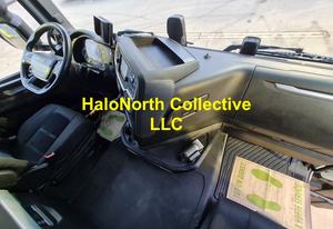 Camión Tractor Iveco S-Way 570 2021, 6X4, Volante a la Izquierda, Transmisión Automática, Motor Diésel, Euro 6, Usado - Product Image 3