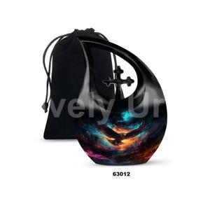 Urna Funeraria en Forma de Lágrima con Diseño Único de Águila y Bandera Americana Negra para Cenizas Humanas, con Bolsa de Terciopelo Gratis - Product Image 6