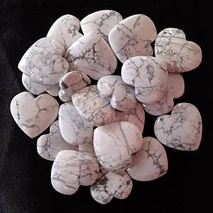 100% naturel Howlite coeur forme Cabochon naturel précieux pierres précieuses en vrac en gros énergie guérison Howlite pierres précieuses en vrac OEM - Product Image 3