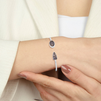 Pulsera Ajustable de Plata de Ley 925 de Primera Calidad con Acabado de Alta Gama, Diseño Moderno, Coral Fósil Negro, Cabujón Ovalado con Engaste de Bisel, Unisex